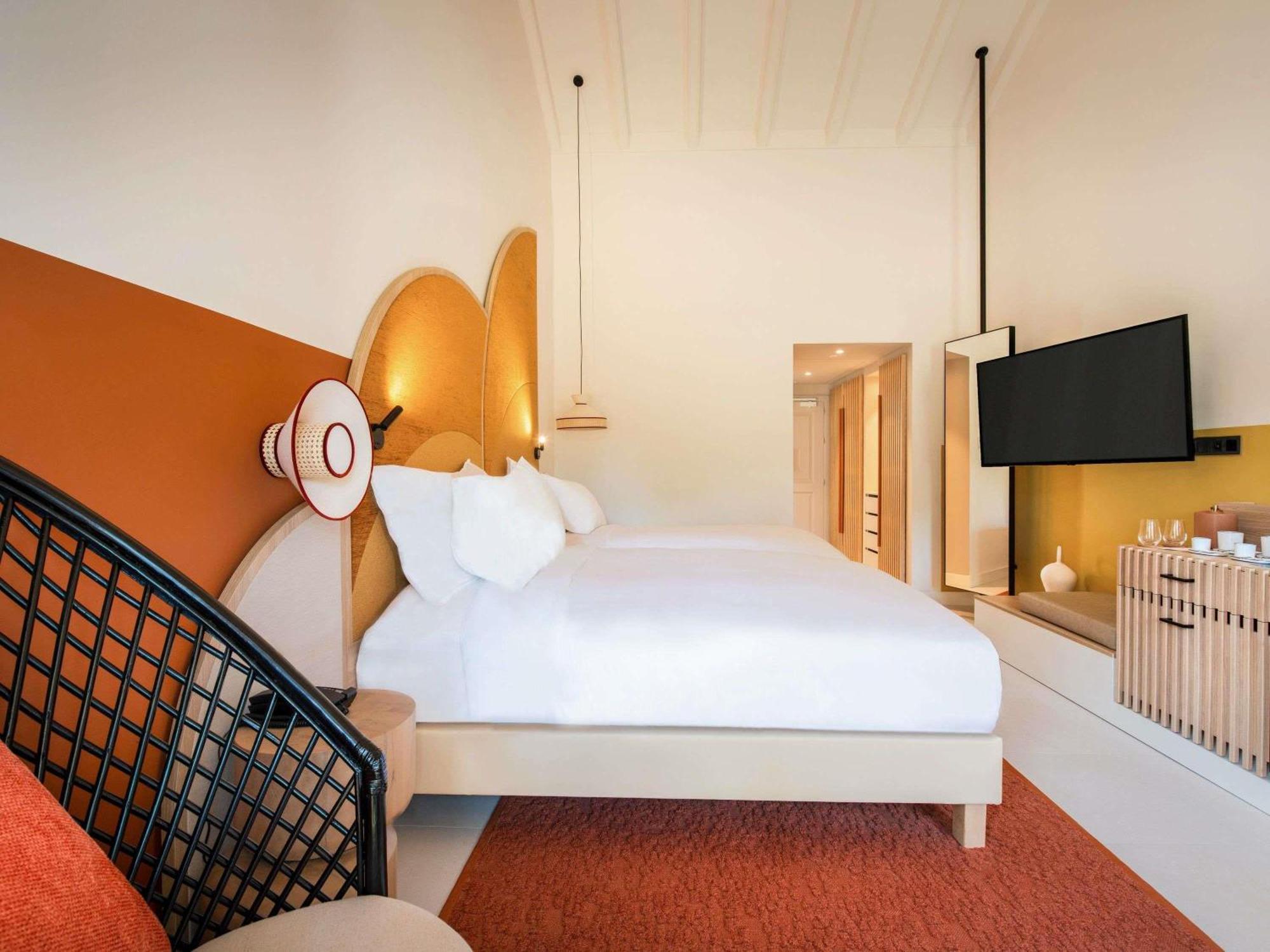 Standard Room with two King beds